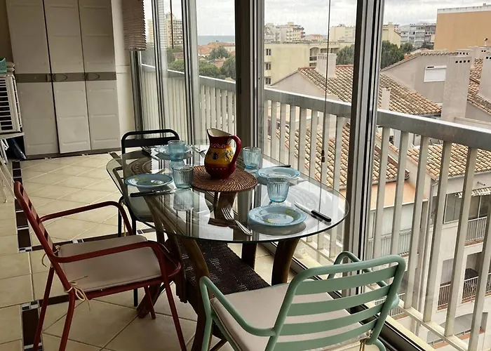 شقة T2 Lumineux Au Port, Climatisation, Loggia Avec Vue, Parking Inclus - Fr-1-696-93 *